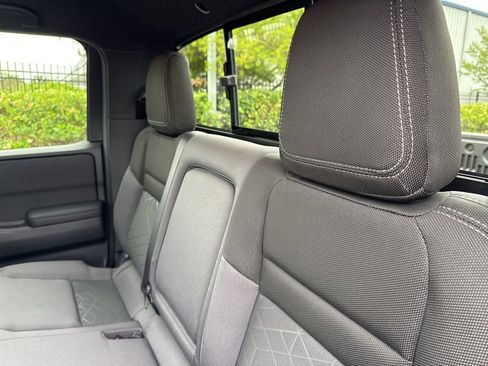 New 2026 Nissan Frontier SV w/ SV Convenience Package RWD image 15