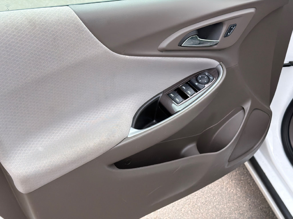 Used 2025 Chevrolet Malibu LT FWD image 10