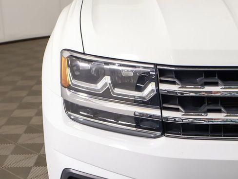 Used 2020 Volkswagen Atlas SE w/ Panoramic Sunroof Package image 15