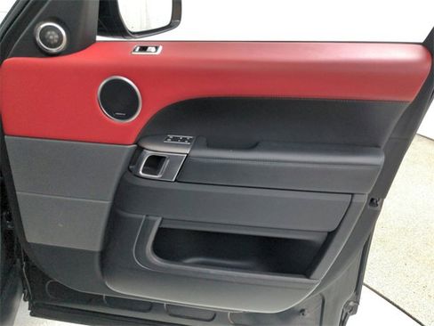 Used 2022 Land Rover Range Rover Sport HST image 41