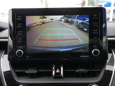 Used 2022 Toyota Corolla LE image 26