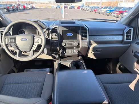 Used 2022 Ford F350 XLT w/ XLT Premium Package image 12