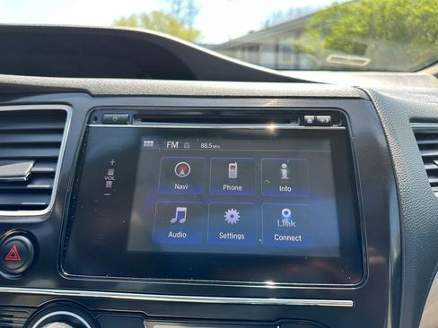 Used 2015 Honda Civic EX-L image 27