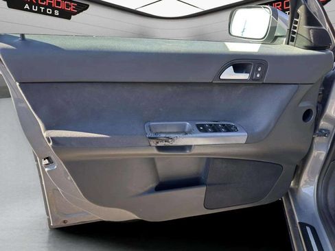 Used 2005 Volvo S40 2.4i image 9