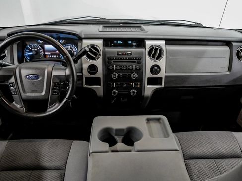 Used 2011 Ford F150 XLT w/ XLT Convenience Pkg image 15