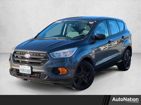 Used 2017 Ford Escape S image 1