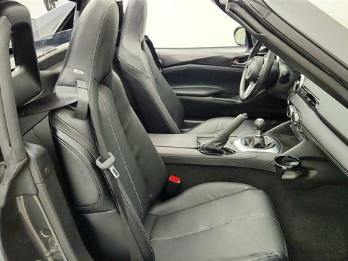 Used 2024 MAZDA MX-5 Miata RF Grand Touring RWD image 23