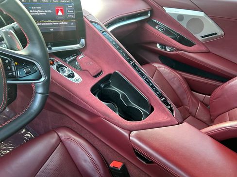 Used 2022 Chevrolet Corvette Stingray Premium Conv w/ Z51 Performance Package image 19