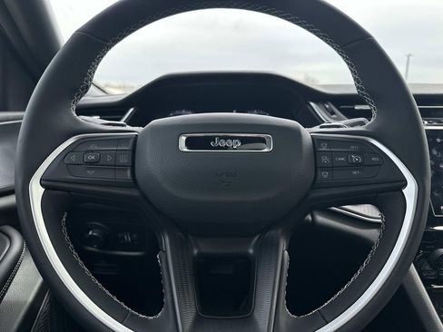 New 2026 Jeep Grand Cherokee Laredo image 14