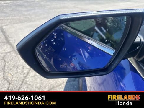 Used 2023 Hyundai Elantra Limited FWD image 10
