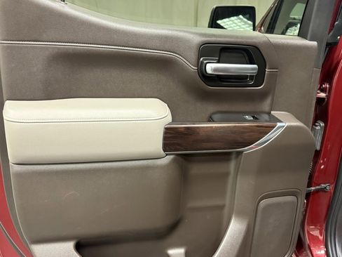 Used 2019 GMC Sierra 1500 SLT w/ SLT Premium Plus Package image 22