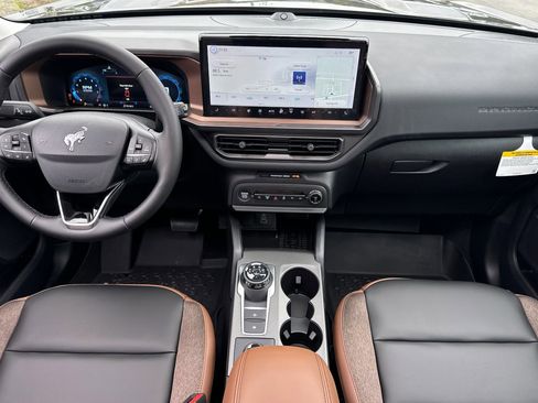 New 2025 Ford Bronco Sport Outer Banks w/ Outer Banks Tech Package+ AWD/4WD image 12