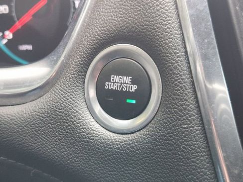 Used 2022 Chevrolet Traverse LT w/ LPO, Cargo Package image 18