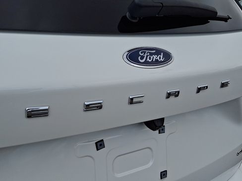 Certified 2023 Ford Escape ST-Line w/ Tech Pack #1 AWD/4WD image 30