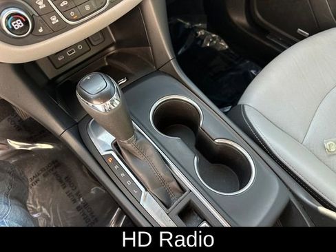 Used 2020 Chevrolet Equinox Premier image 16