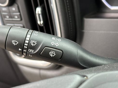 Used 2021 Chevrolet Silverado 1500 RST image 37