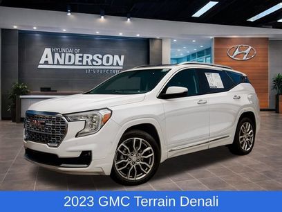 Used 2023 GMC Terrain Denali w/ Denali Premium Package