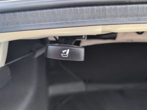 Used 2018 Acura ILX FWD image 34
