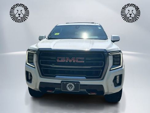 Used 2022 GMC Yukon XL AT4 w/ Max Trailering Package AWD/4WD image 2