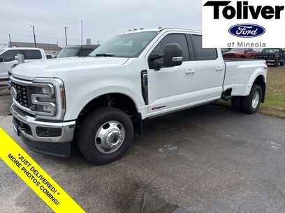 New 2025 Ford F350 Lariat w/ Lariat Ultimate Package