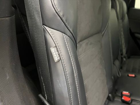 Used 2024 Mitsubishi Outlander SE image 41