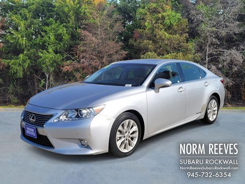 Used 2014 Lexus ES 300h image 1