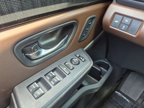 Used 2023 Honda Pilot Elite image 27