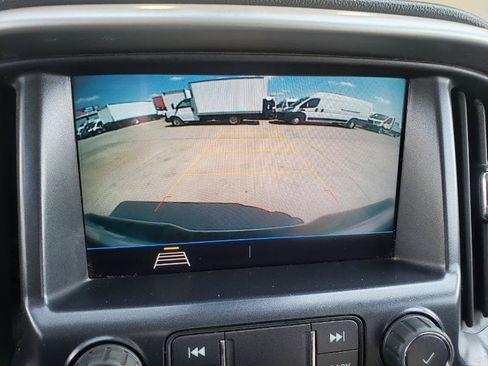 Used 2022 Chevrolet Colorado LT w/ Fleet Safety Package RWD image 15