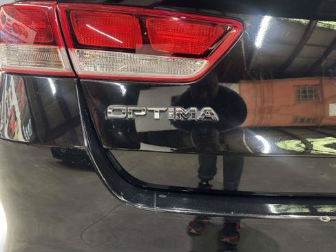 Used 2016 Kia Optima LX FWD image 18