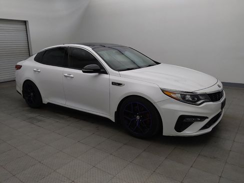 Used 2020 Kia Optima SX FWD image 11