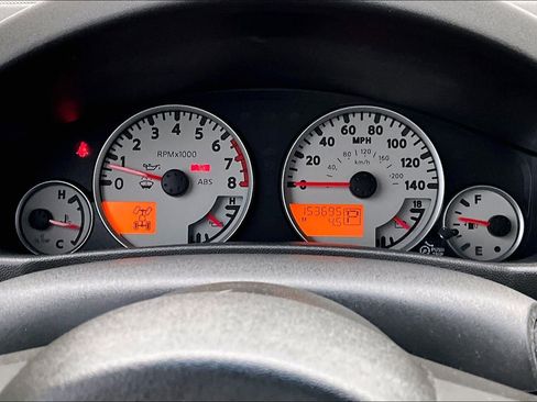 Used 2011 Nissan Xterra PRO-4X image 12