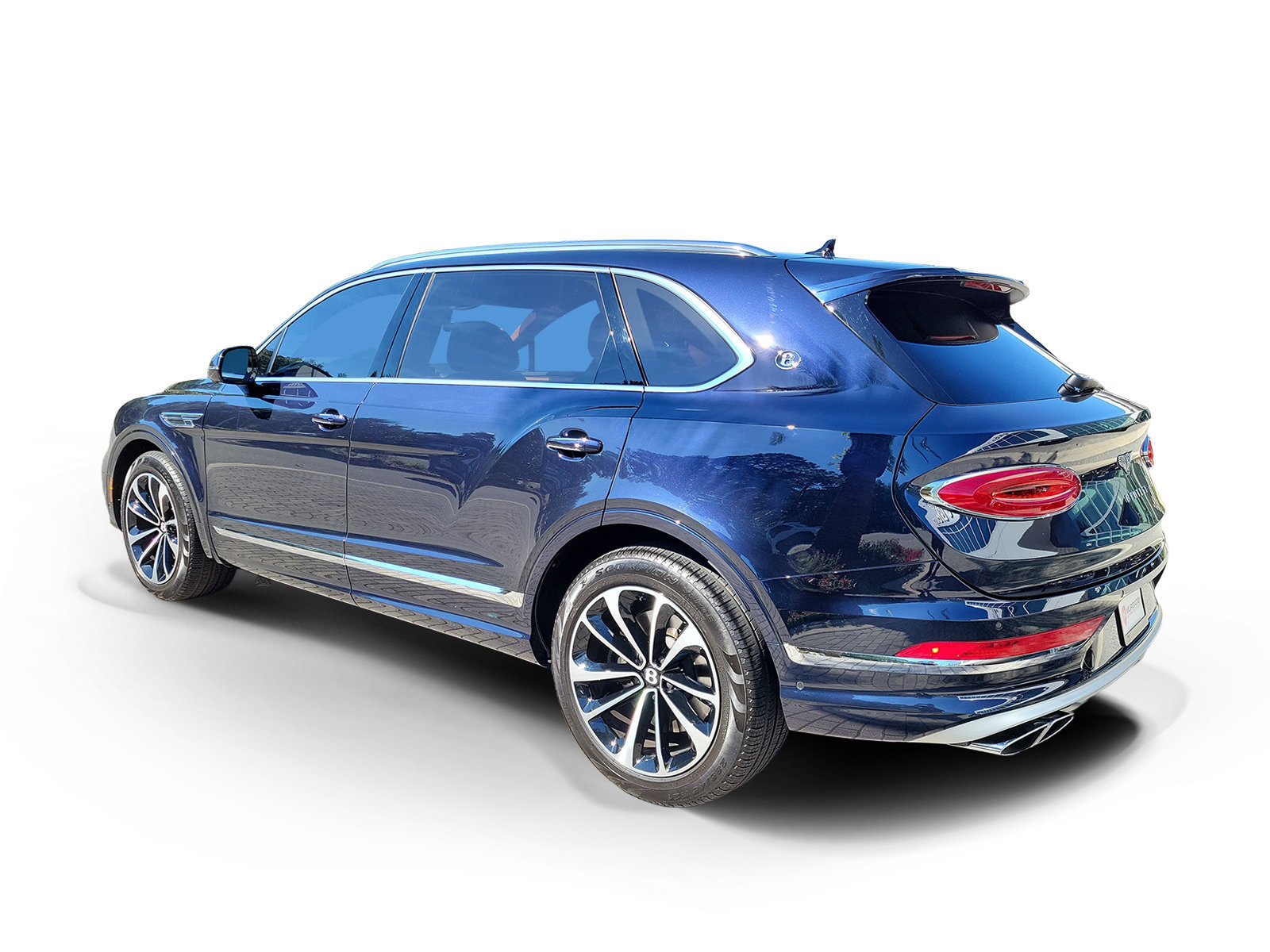 Certified 2025 Bentley Bentayga Extended Wheelbase AWD/4WD image 2