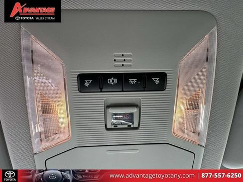 Certified 2019 Toyota RAV4 LE FWD image 36