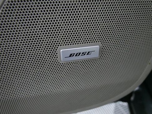 Used 2017 Cadillac XTS Luxury w/ Driver Awareness Package image 17