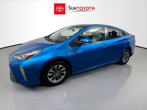 Used 2022 Toyota Prius XLE image 9