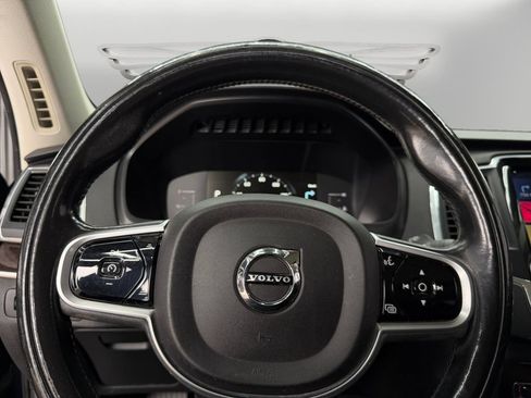 Used 2019 Volvo XC90 T5 Momentum w/ Advanced Package AWD/4WD image 18