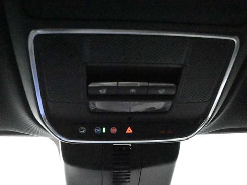 Used 2026 Buick Enclave Avenir w/ Super Cruise Package AWD/4WD image 18