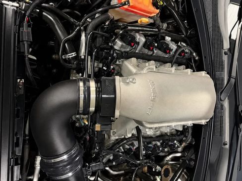 Used 2020 Chevrolet Camaro SS RWD image 25