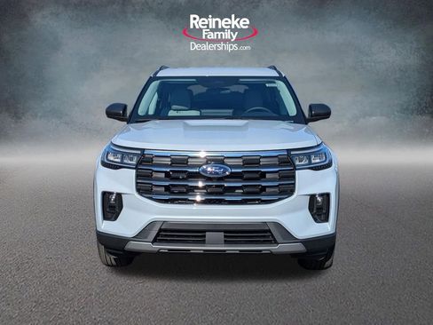 New 2026 Ford Explorer Active AWD/4WD image 2
