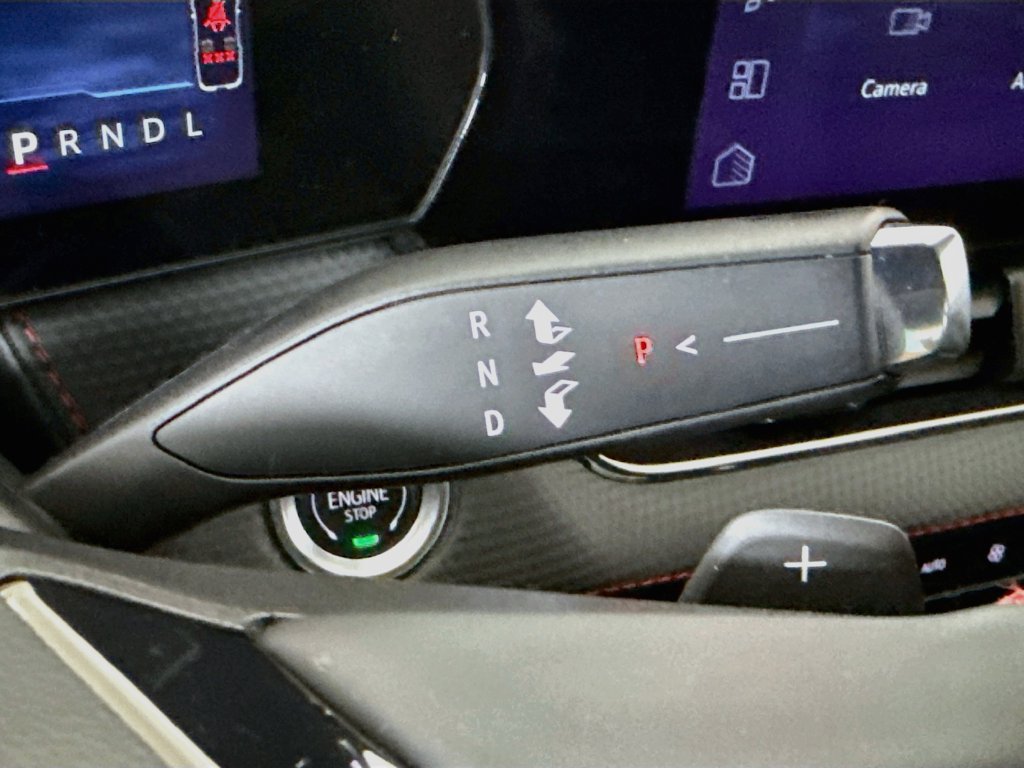 Used 2025 Chevrolet Equinox RS FWD image 17
