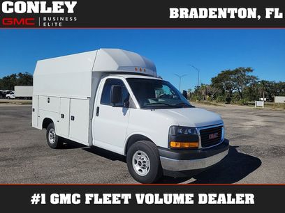 New 2025 GMC Savana 3500 w/ Power Convenience Package