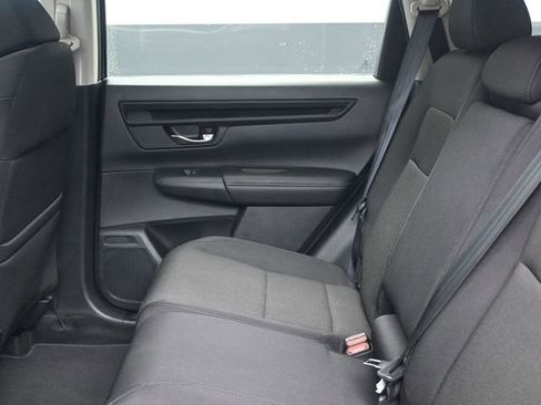 Used 2025 Honda CR-V EX image 8