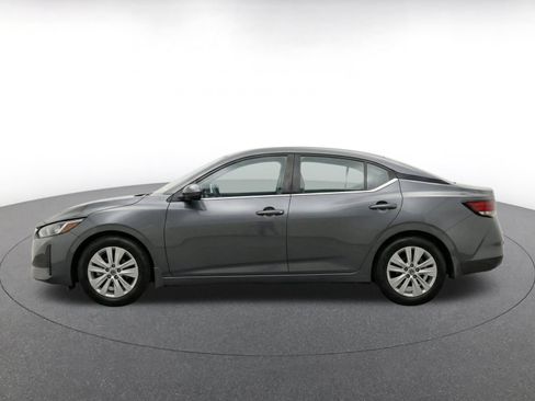 Used 2025 Nissan Sentra S FWD image 4