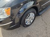 Used 2010 Chrysler Town & Country Limited w/ Entertainment Group #3 image 4