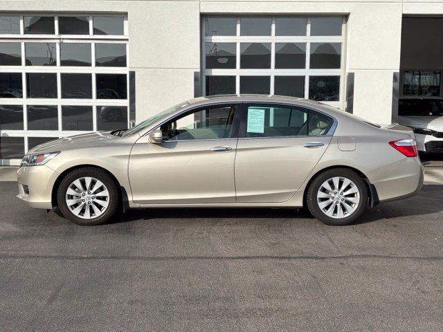Used 2013 Honda Accord EX image 3