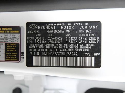 Certified 2024 Genesis GV80 3.5T Prestige Signature AWD/4WD image 25