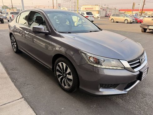 Used 2015 Honda Accord EX-L image 6