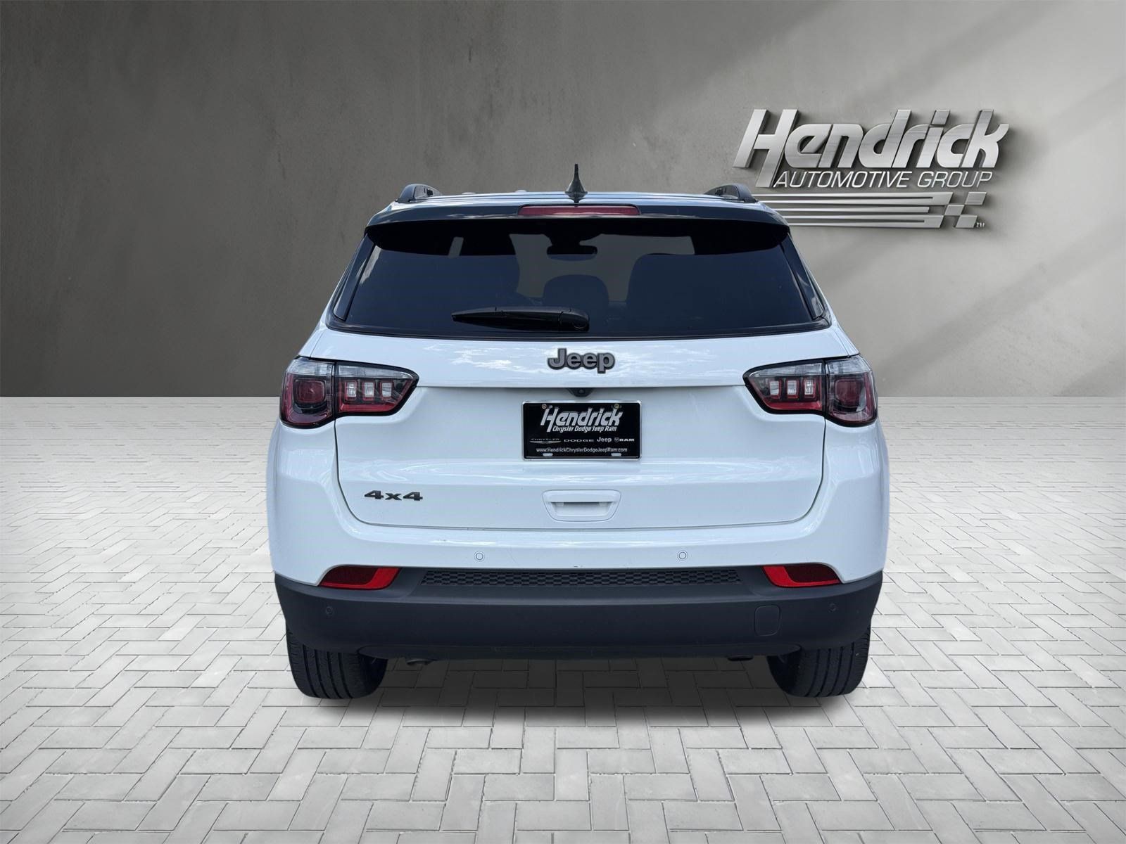 Used 2026 Jeep Compass Limited AWD/4WD image 9