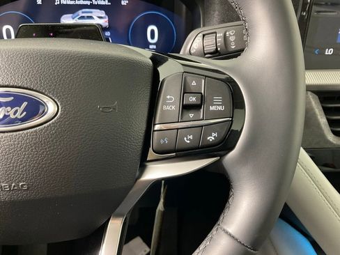 New 2026 Ford Explorer Platinum AWD/4WD image 26