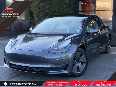 Used 2022 Tesla Model 3 Long Range image 1